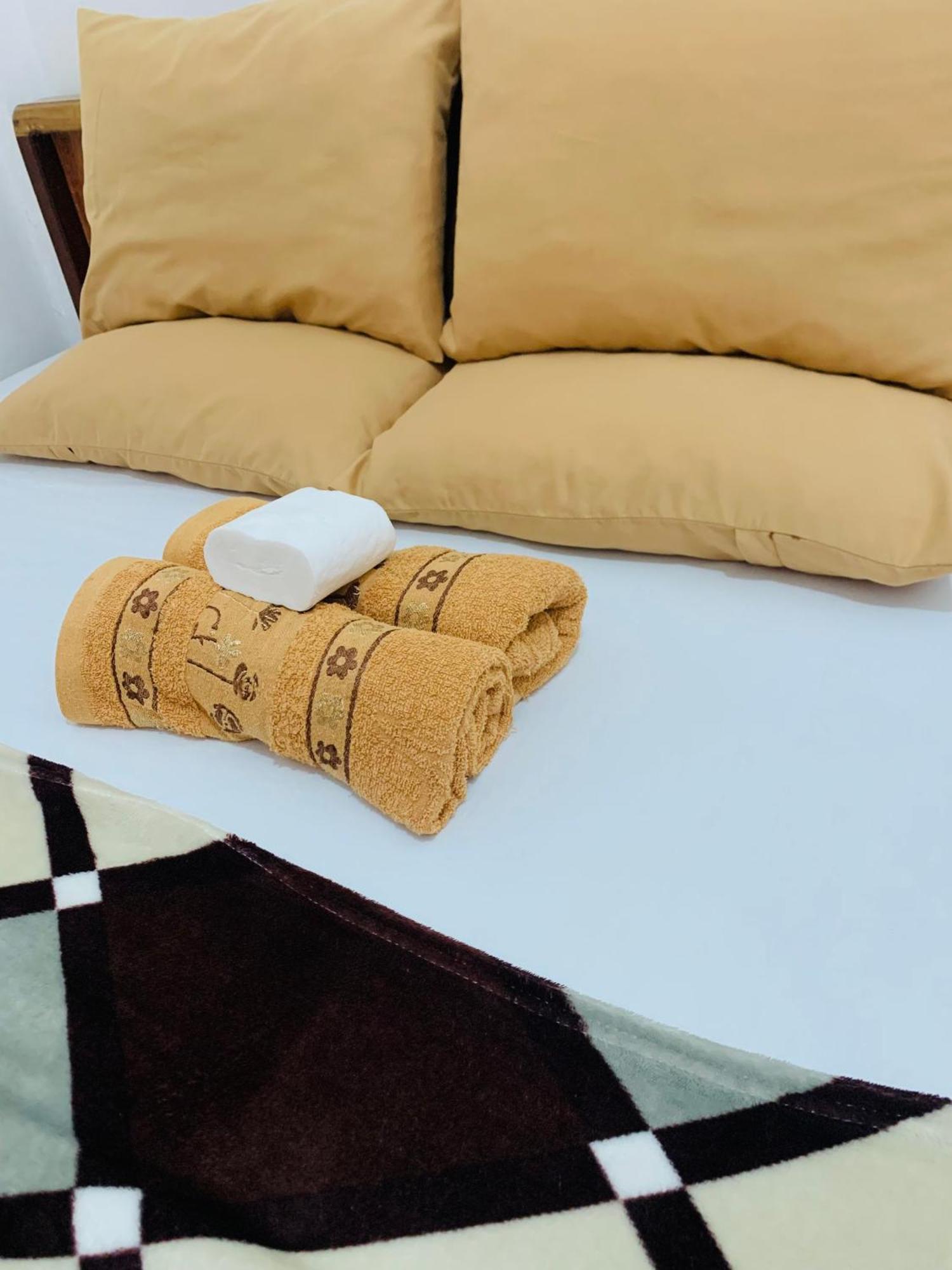 אל נידו Queen'S Room Rental 1 מראה חיצוני תמונה